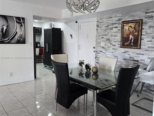 6195 Rock Island Rd , Unit 409, Tamarac, FL 33319