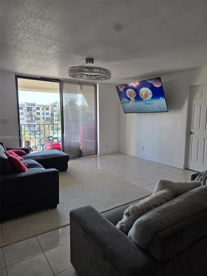 6195 Rock Island Rd , Unit 409, Tamarac, FL 33319 Photo