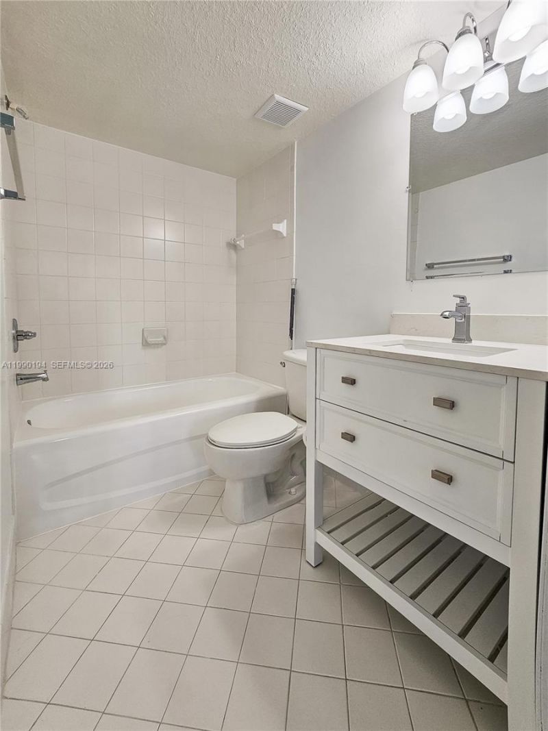 2651 SE 12th Rd , Unit 105, Homestead, FL 33035 Photo