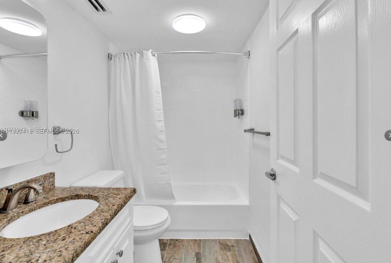 8900 Collins Ave , Unit 304, Surfside, FL 33154 Photo