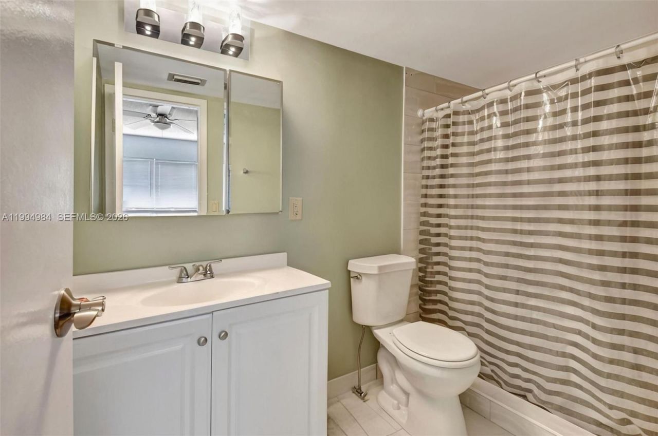 14721 Bonaire Blvd , Unit 308, Delray Beach, FL 33446 Photo