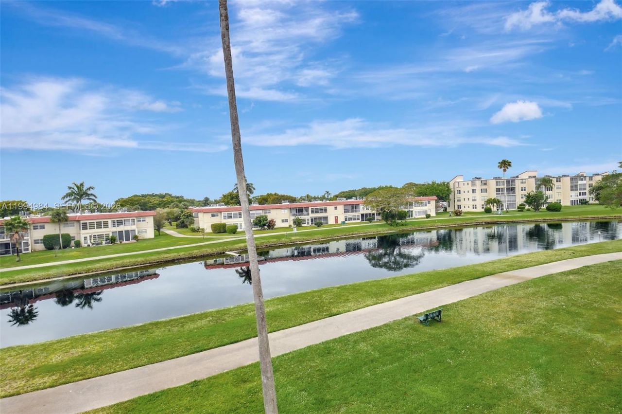 14721 Bonaire Blvd , Unit 308, Delray Beach, FL 33446 Photo