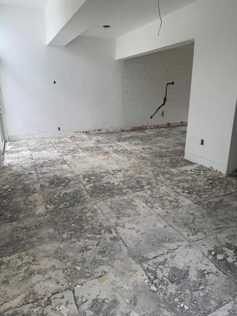 290 NW 125th Ave , Miami, FL 33182 Photo