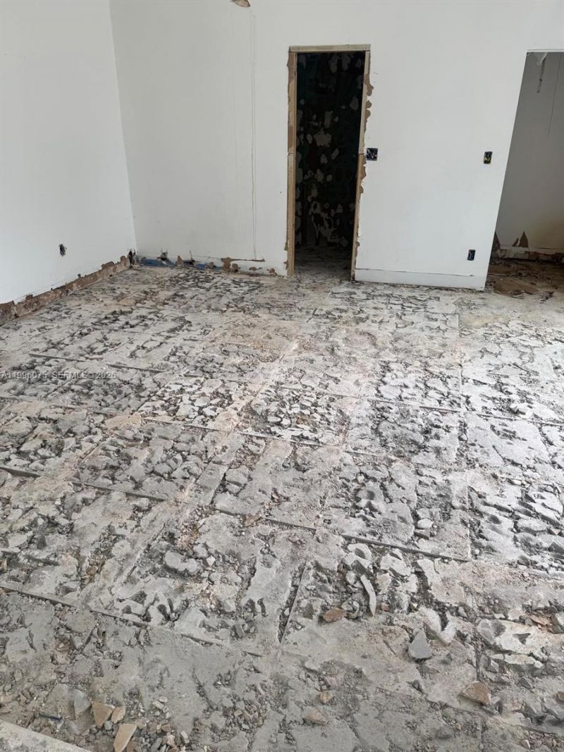 290 NW 125th Ave , Miami, FL 33182 Photo