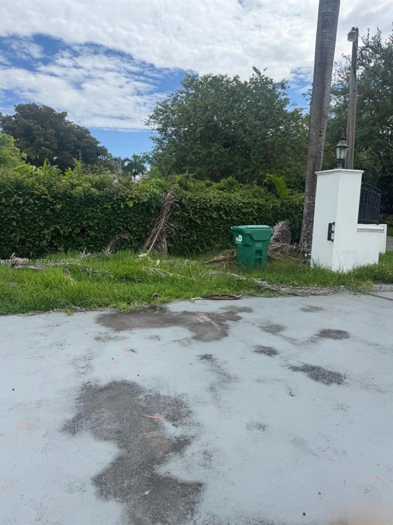 290 NW 125th Ave , Miami, FL 33182 Photo