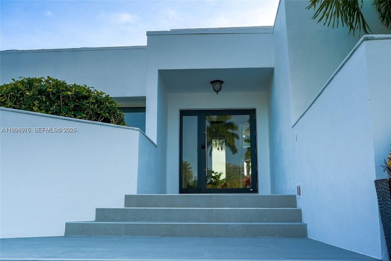 290 NW 125th Ave , Miami, FL 33182 Photo