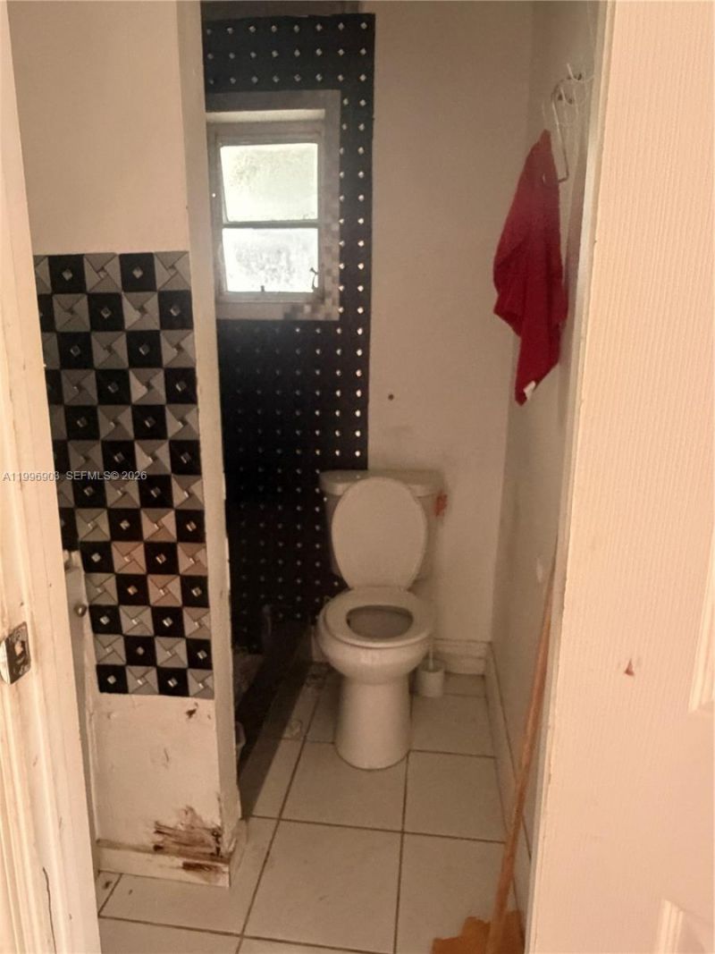 634 SW 10th Ave , Miami, FL 33130 Photo