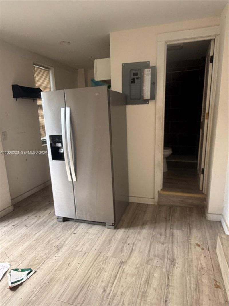634 SW 10th Ave , Miami, FL 33130 Photo