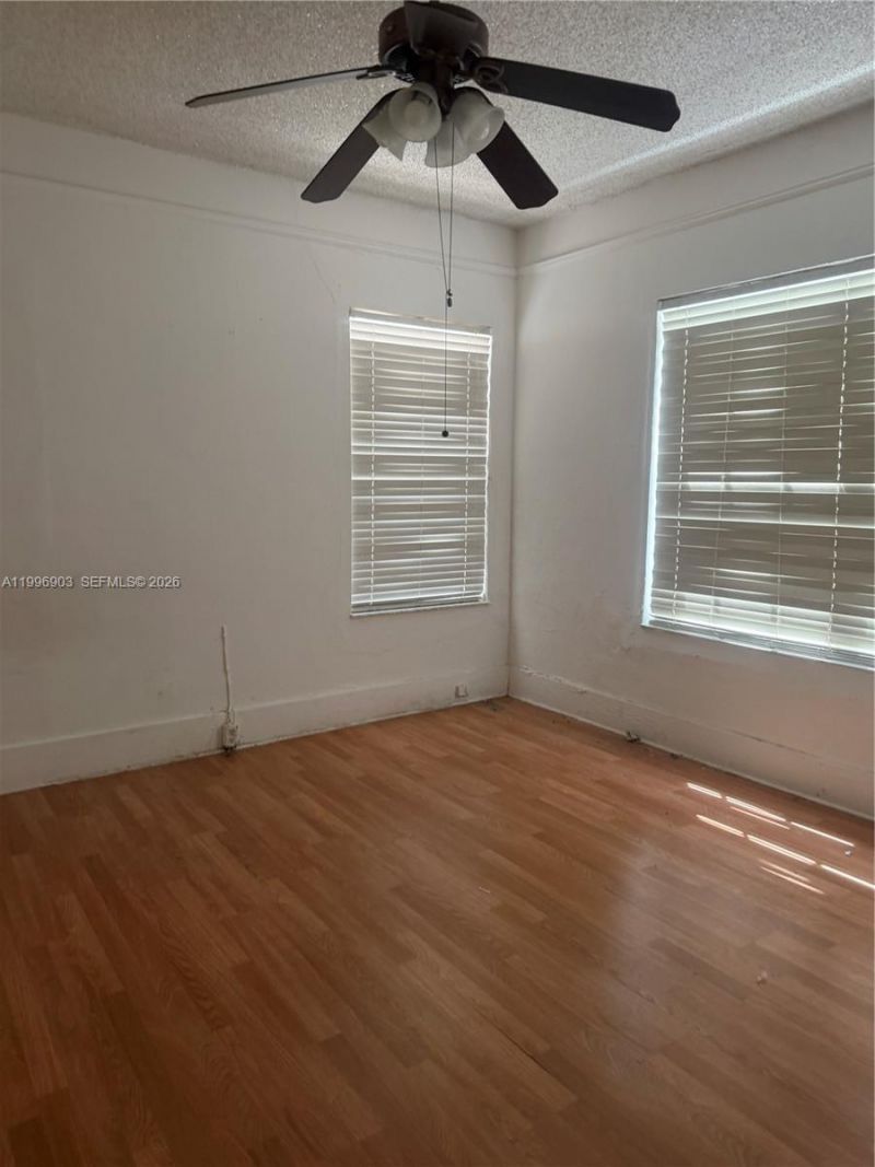 634 SW 10th Ave , Miami, FL 33130 Photo