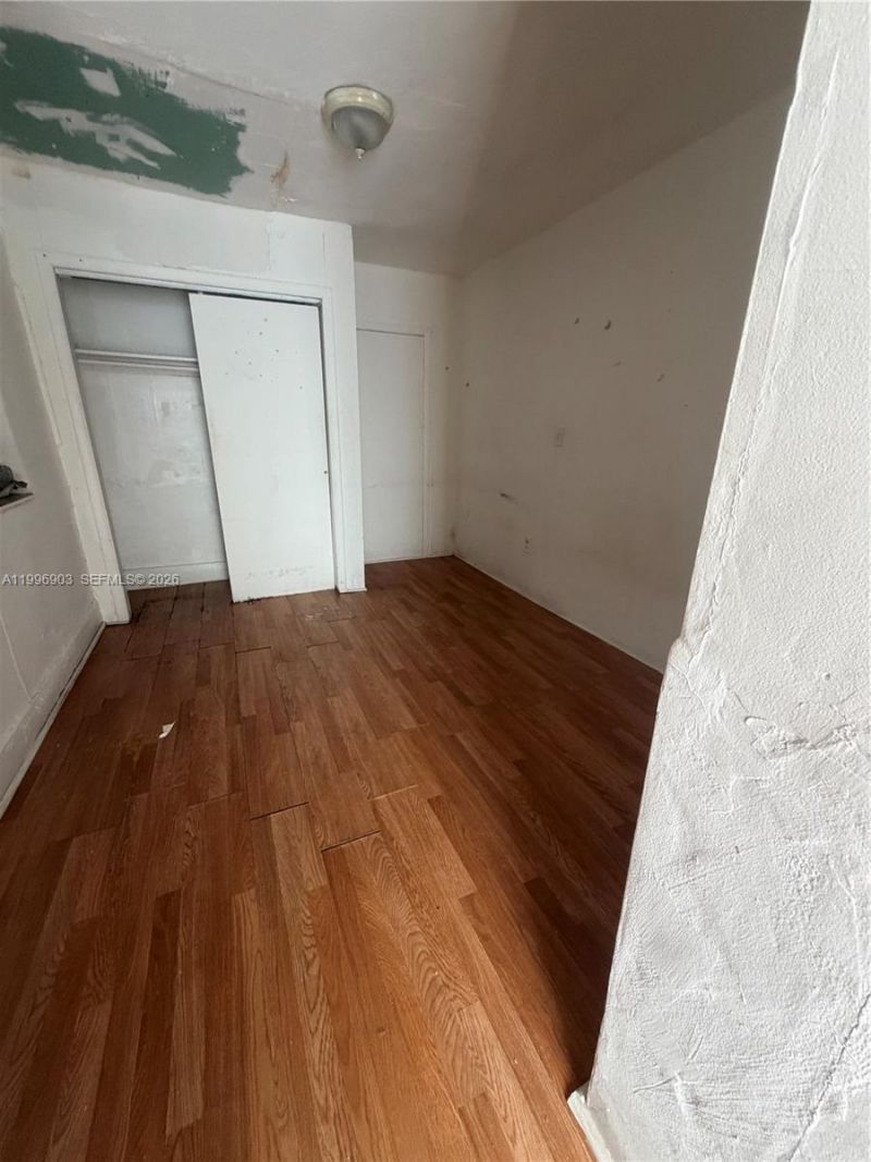 634 SW 10th Ave , Miami, FL 33130 Photo