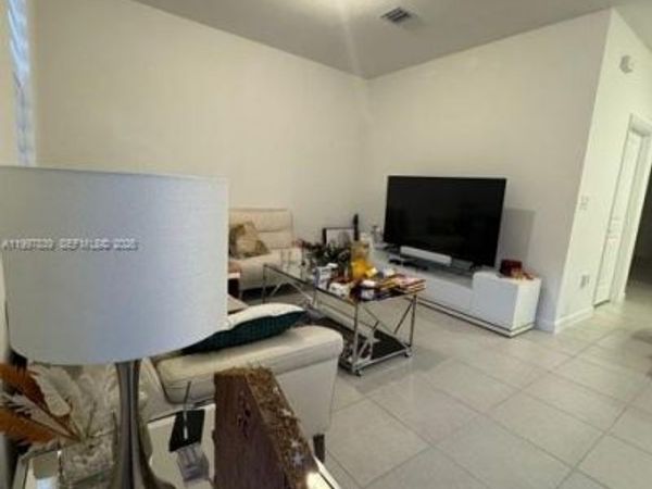23012 SW 129th Pl , Miami, FL 33170