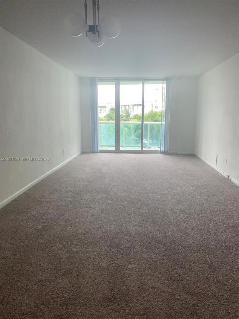 19380 Collins Ave , Unit 319, Sunny Isles Beach, FL 33160 Photo