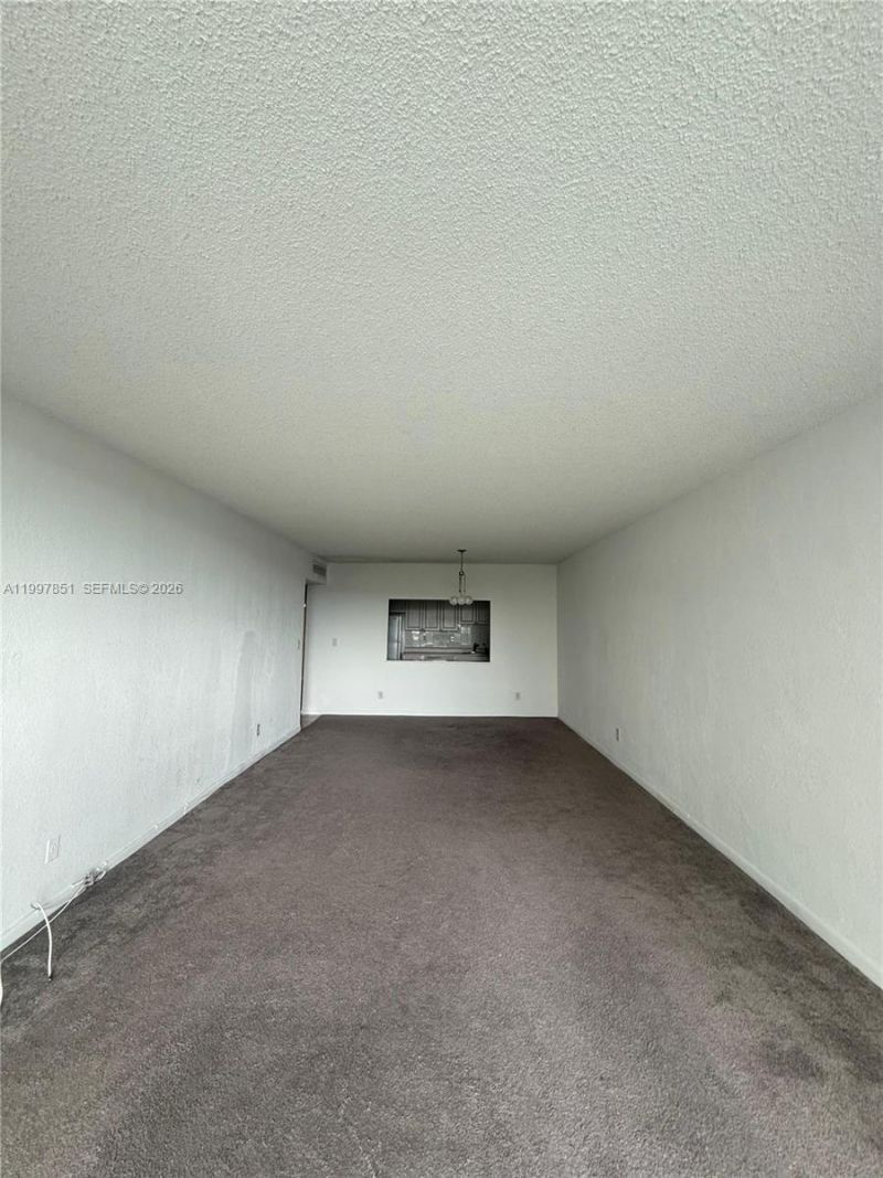 19380 Collins Ave , Unit 319, Sunny Isles Beach, FL 33160 Photo
