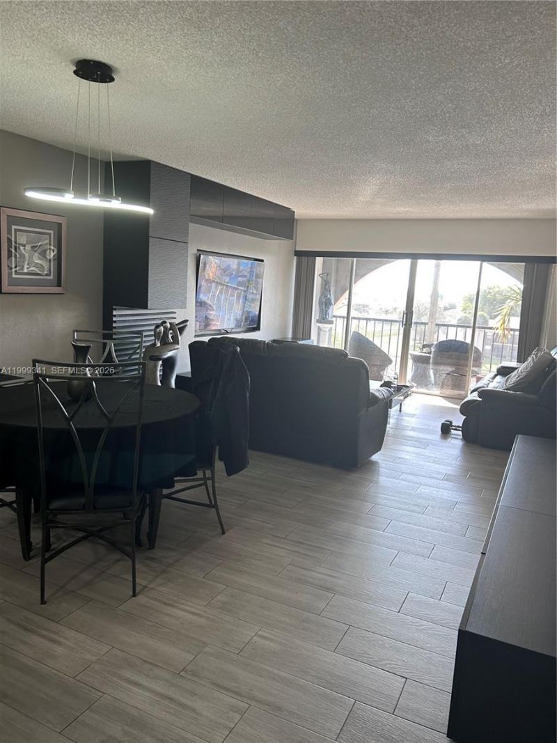 4025 N Nob Hill Rd , Unit 508, Sunrise, FL 33351 Photo