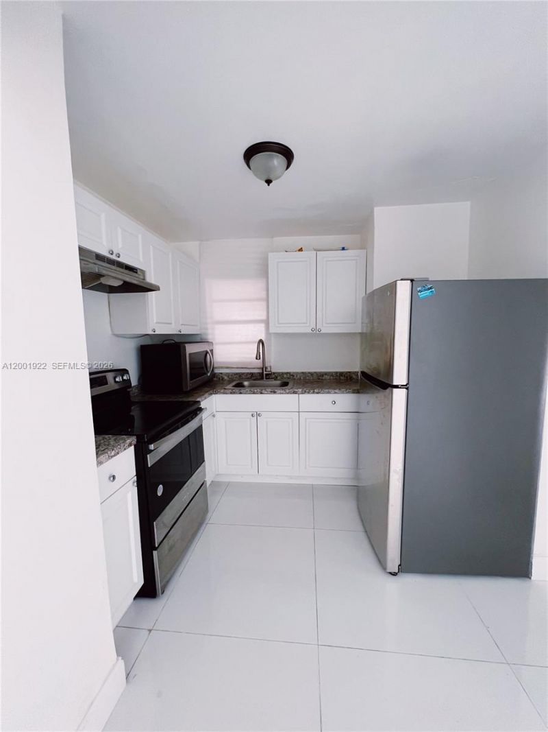 870 NW 87th Ave , Unit 110, Miami, FL 33172 Photo