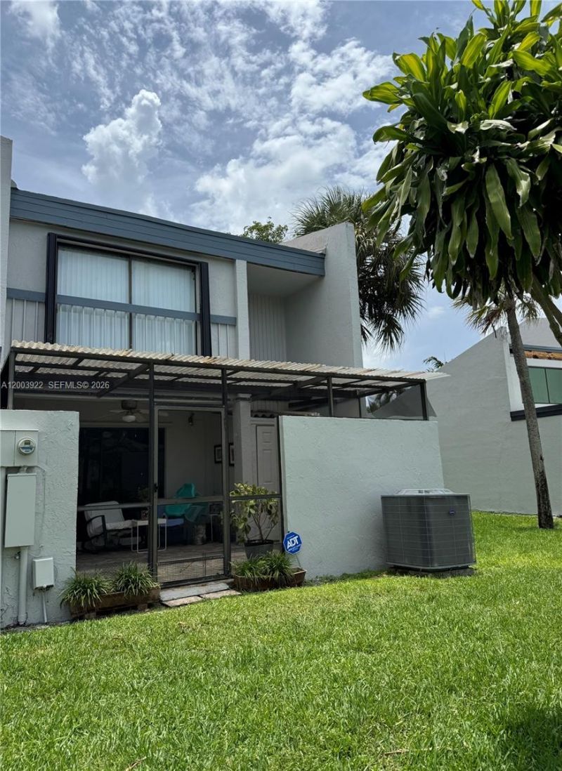9251 NW 14th Ct, Unit 257, Pembroke Pines, FL 33024 Photo