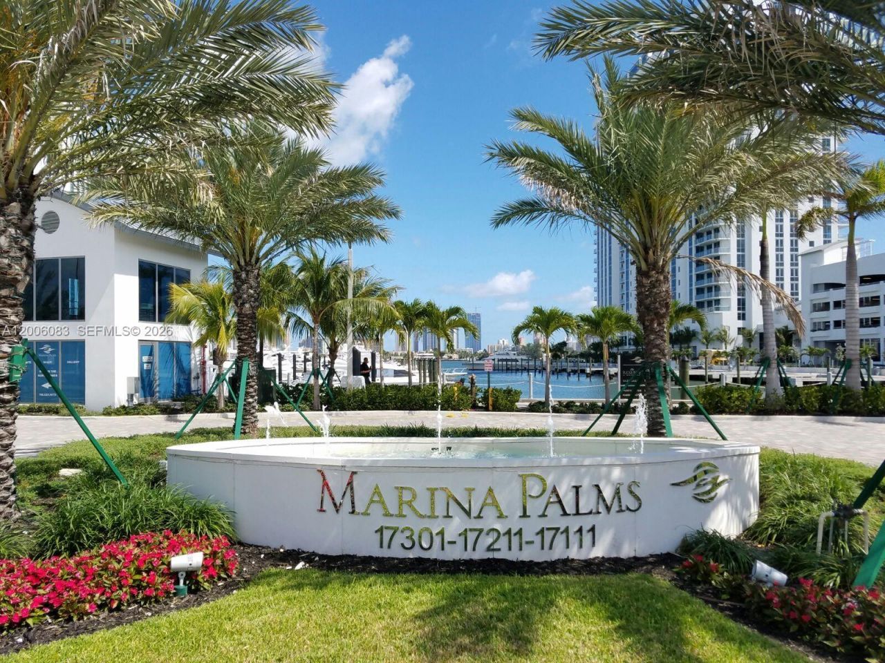 17111 Biscayne Blvd , Unit 909, North Miami Beach, FL 33160 Photo
