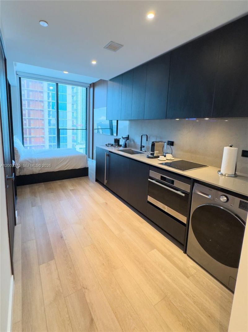 20 NE 11th St , Unit 3006B, Miami, FL 33132 Photo