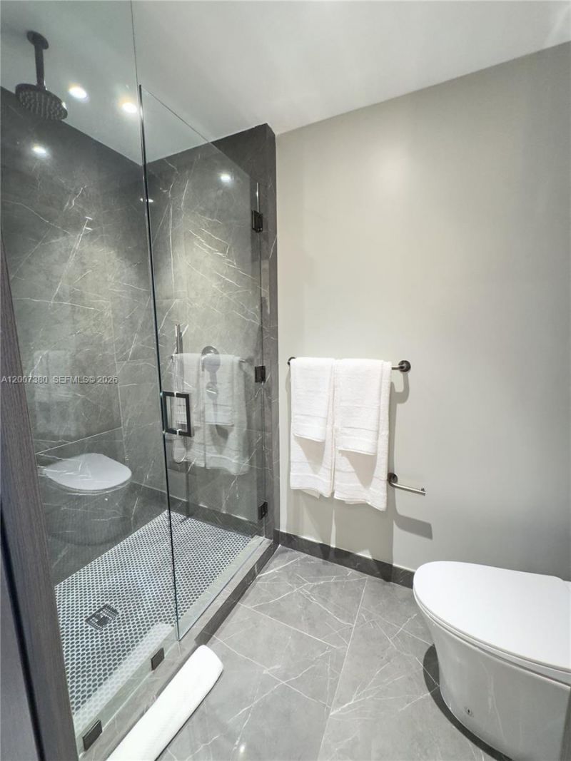 20 NE 11th St , Unit 3012A, Miami, FL 33132 Photo