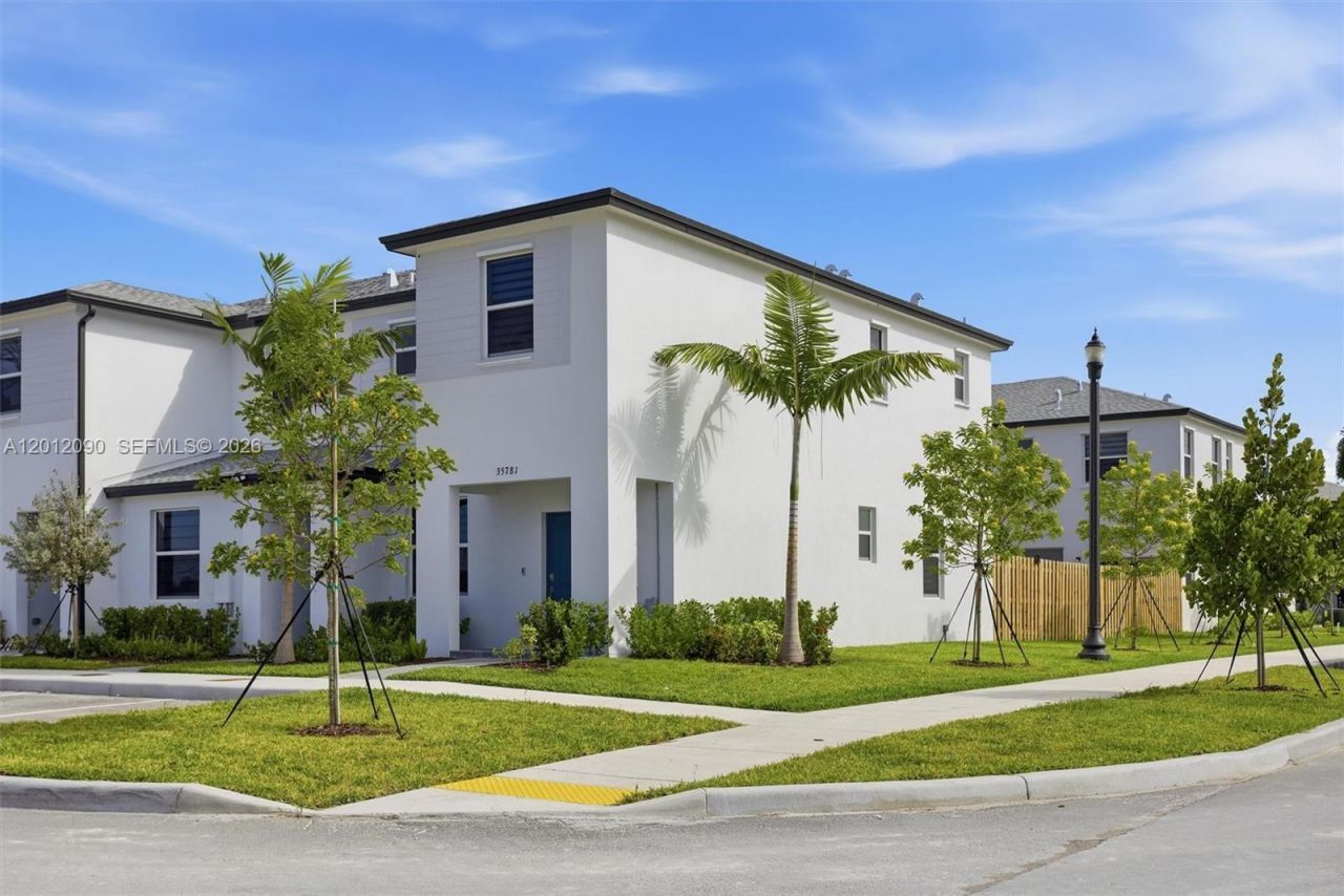 35781 SW 178th Pl, Homestead, FL 33034 Photo