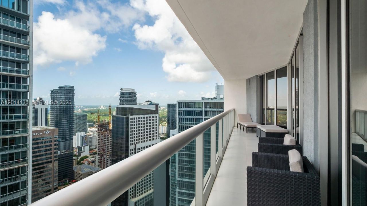 475 Brickell Ave , Unit 5109, Miami, FL 33131 Photo