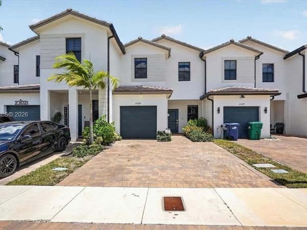 23029 SW 128th Pl, Miami, FL 33170