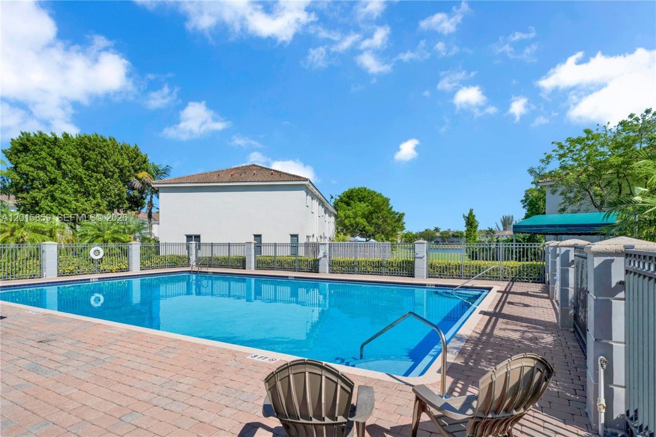 1660 SE 30th St , Homestead, FL 33035 Photo