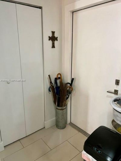 1701 NE 115th St , Unit 1A, Miami, FL 33181 Photo