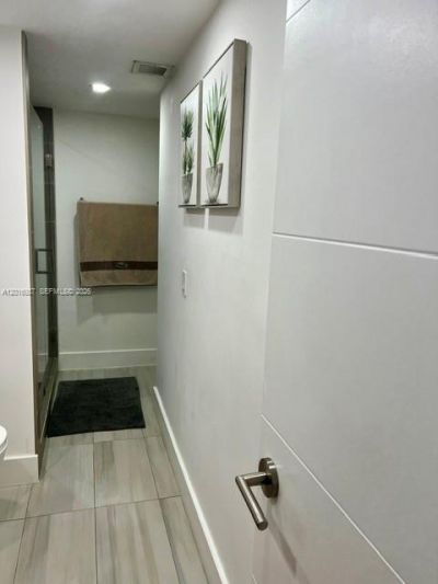 1701 NE 115th St , Unit 1A, Miami, FL 33181 Photo