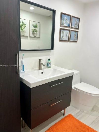 1701 NE 115th St , Unit 1A, Miami, FL 33181 Photo