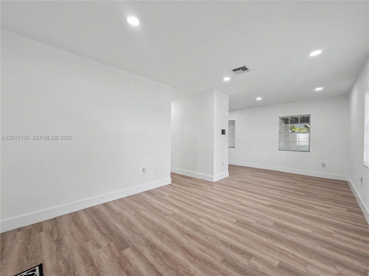 580 NW 194th Ter , Miami Gardens, FL 33169 Photo