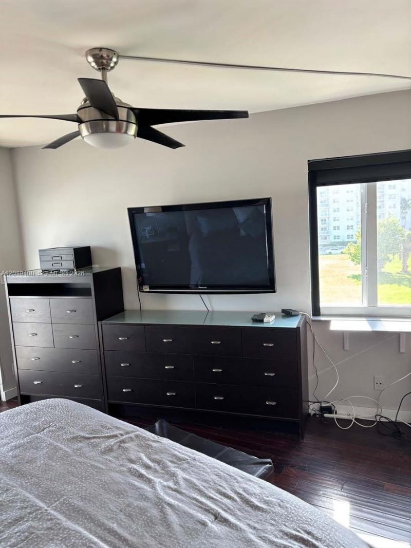720 Bayshore Dr , Unit 301, Fort Lauderdale, FL 33304 Photo