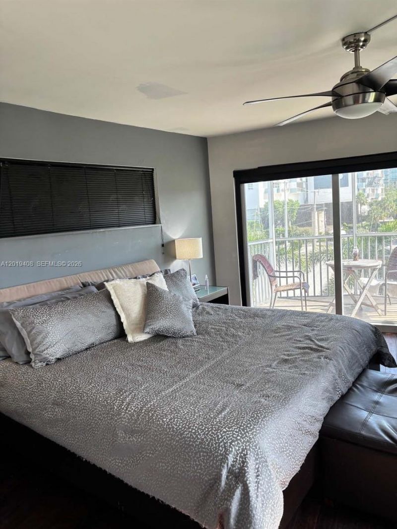 720 Bayshore Dr , Unit 301, Fort Lauderdale, FL 33304 Photo