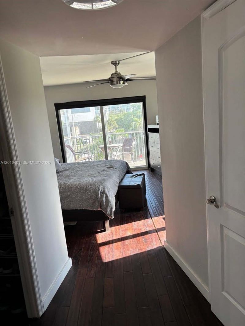 720 Bayshore Dr , Unit 301, Fort Lauderdale, FL 33304 Photo
