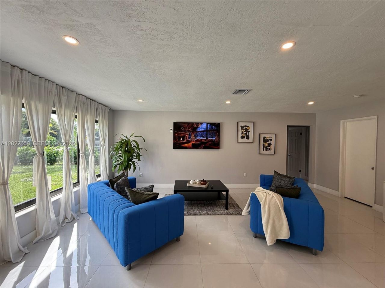 1825 SW 43rd Ave , Fort Lauderdale, FL 33317 Photo