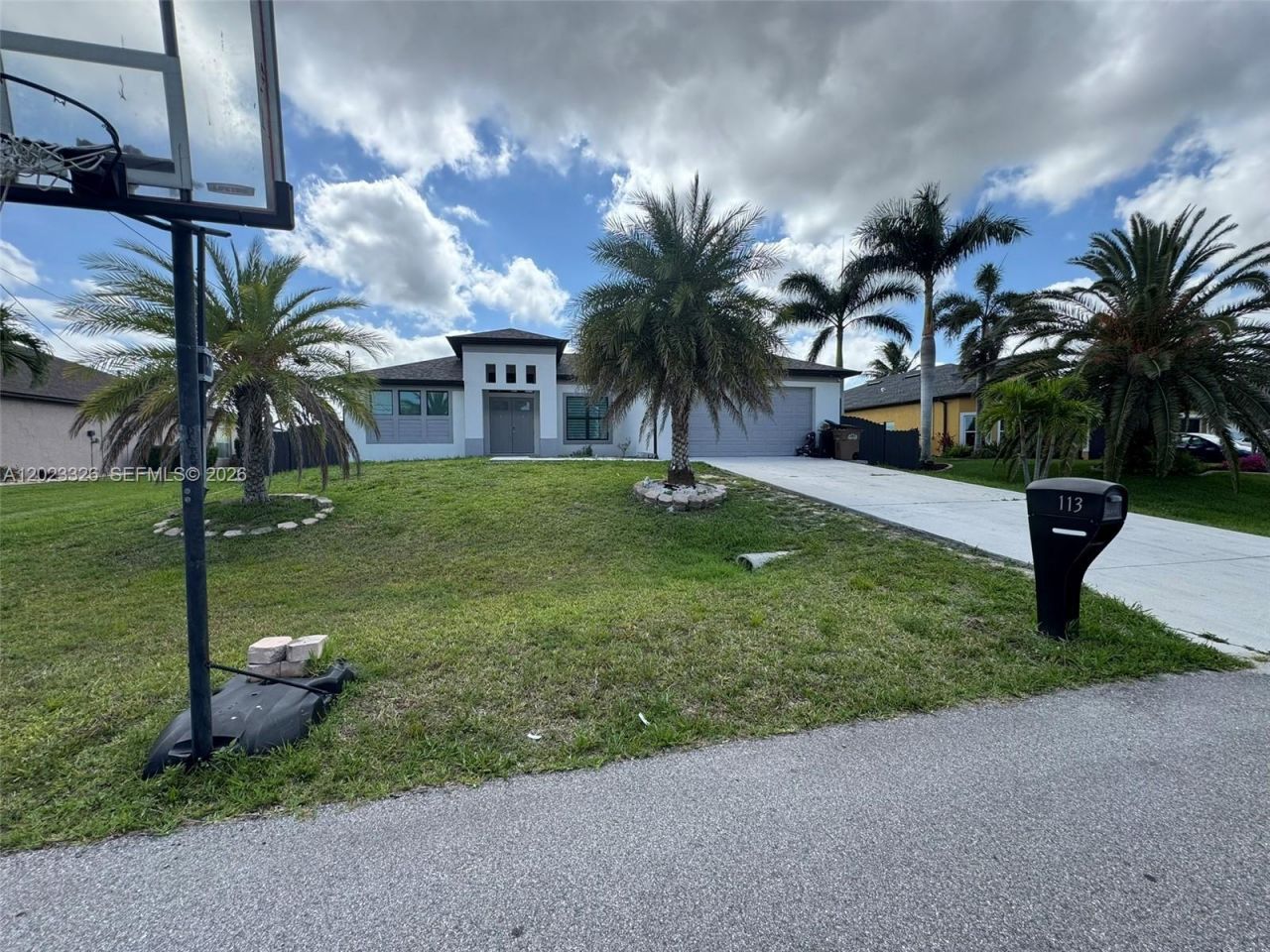 113 NW 38th Pl , Cape Coral, FL 33993 Photo