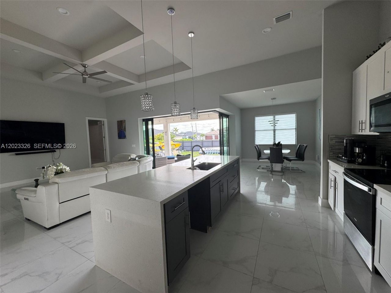 113 NW 38th Pl , Cape Coral, FL 33993 Photo