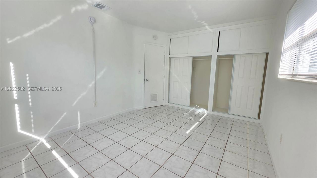 525 NE 132nd Ter , North Miami, FL 33161 Photo