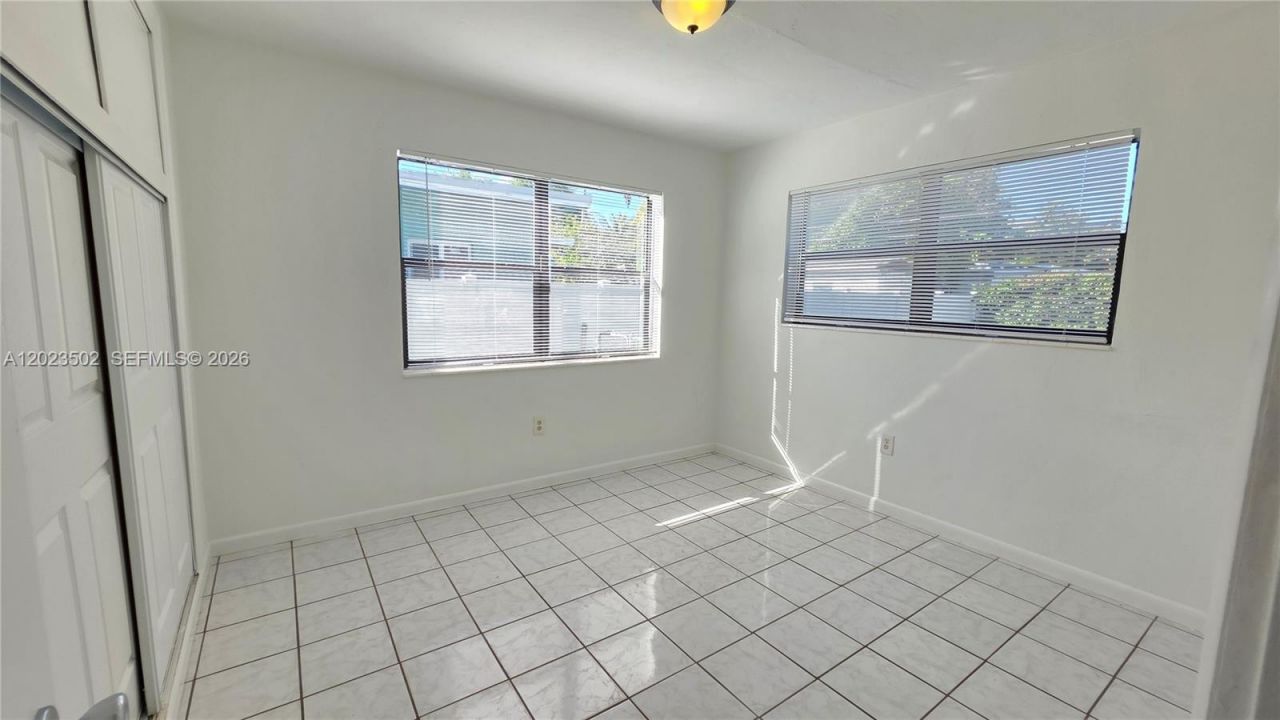 525 NE 132nd Ter , North Miami, FL 33161 Photo