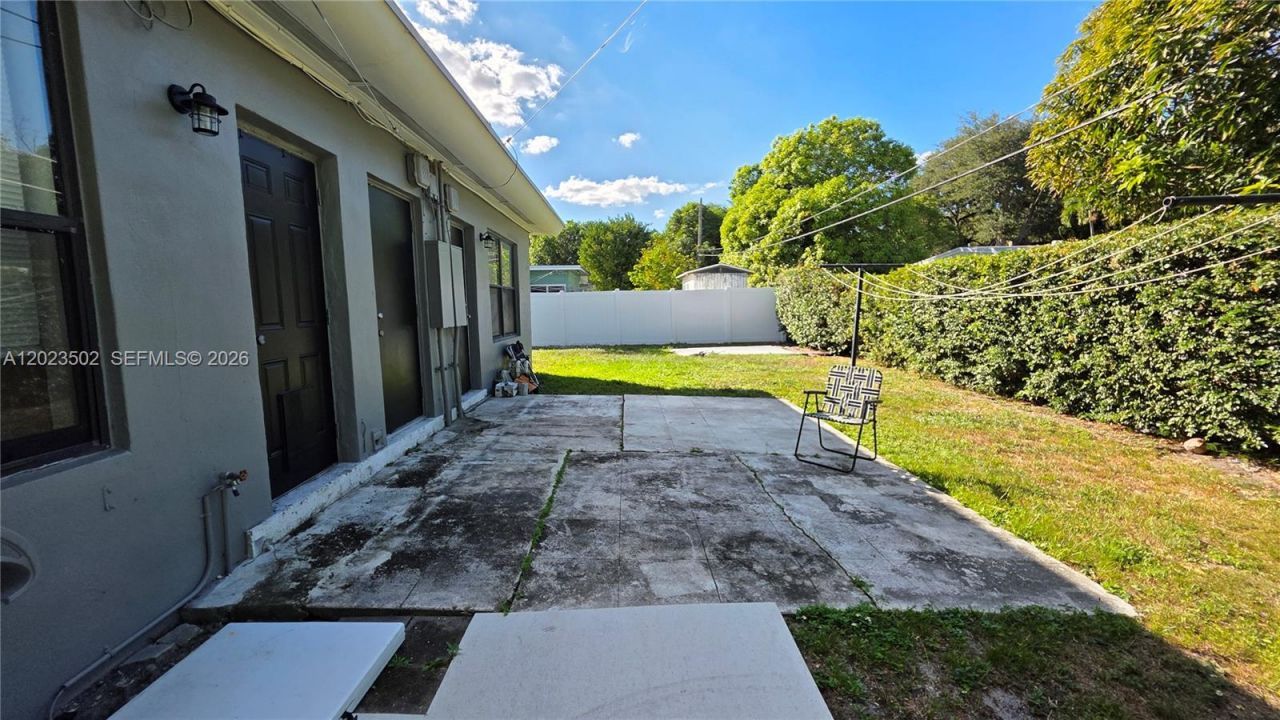 525 NE 132nd Ter , North Miami, FL 33161 Photo
