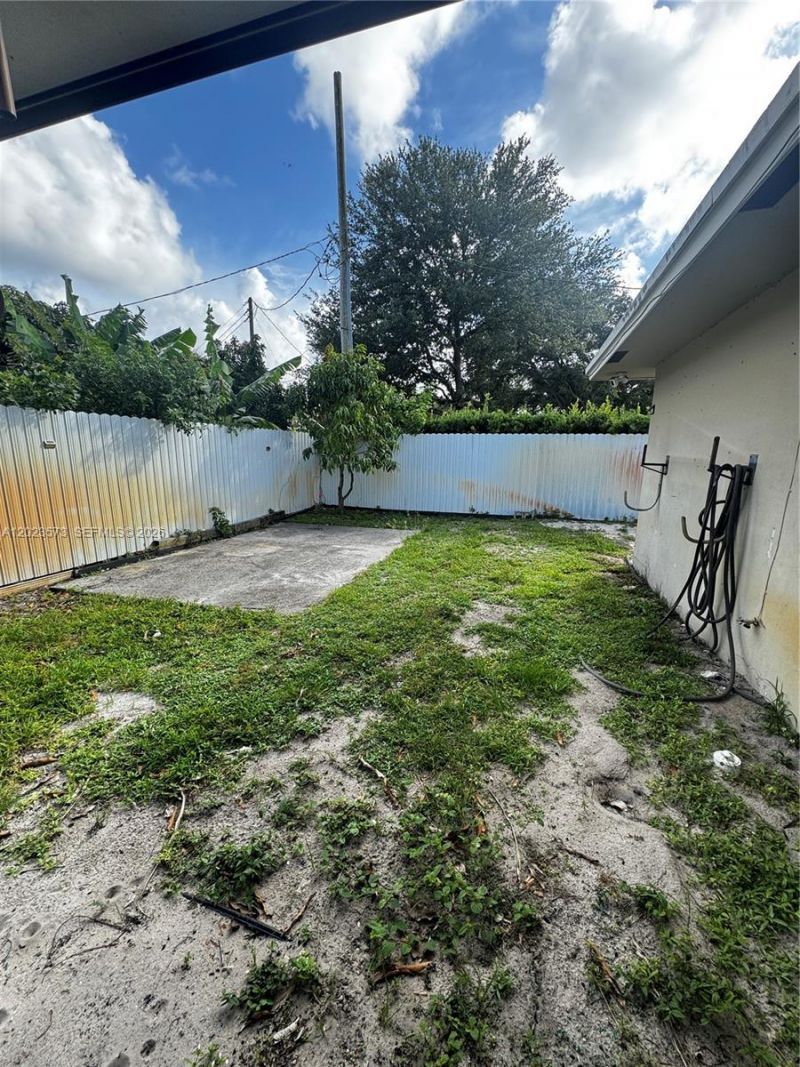 4560 NW 6th Ct , Plantation, FL 33317 Photo
