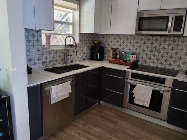 1535 Meridian Ave , Unit 6, Miami Beach, FL 33139