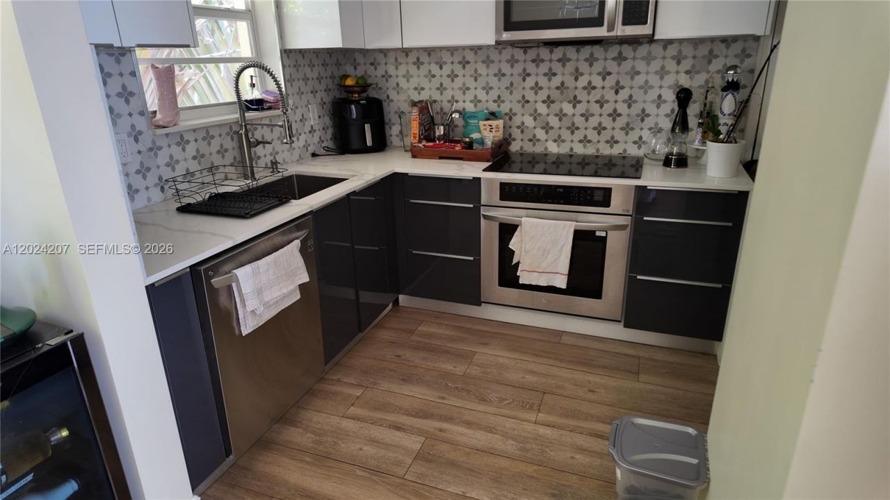 1535 Meridian Ave , Unit 6, Miami Beach, FL 33139 Photo