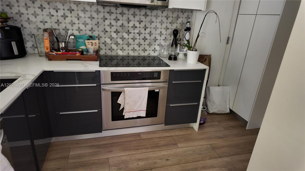 1535 Meridian Ave , Unit 6, Miami Beach, FL 33139 Photo