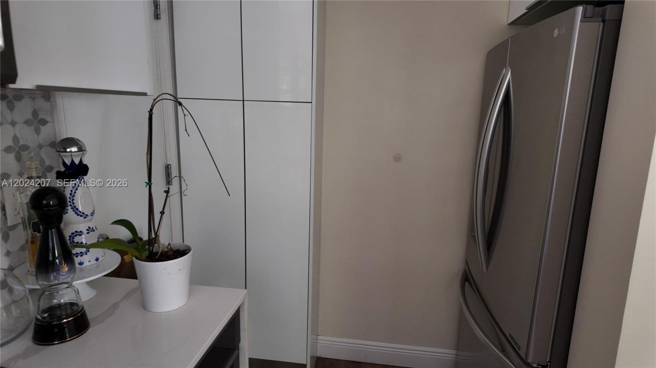 1535 Meridian Ave , Unit 6, Miami Beach, FL 33139 Photo