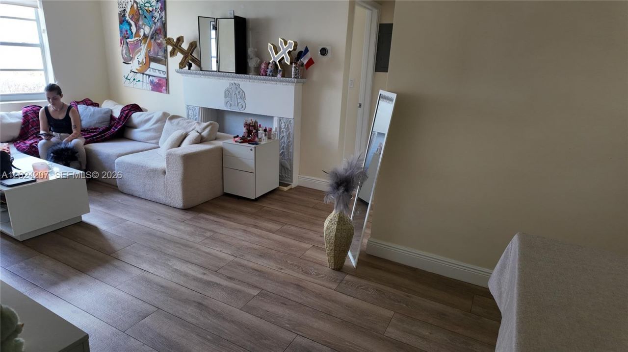 1535 Meridian Ave , Unit 6, Miami Beach, FL 33139 Photo