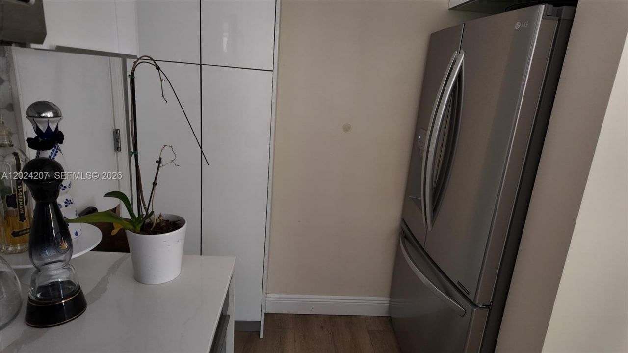 1535 Meridian Ave , Unit 6, Miami Beach, FL 33139 Photo