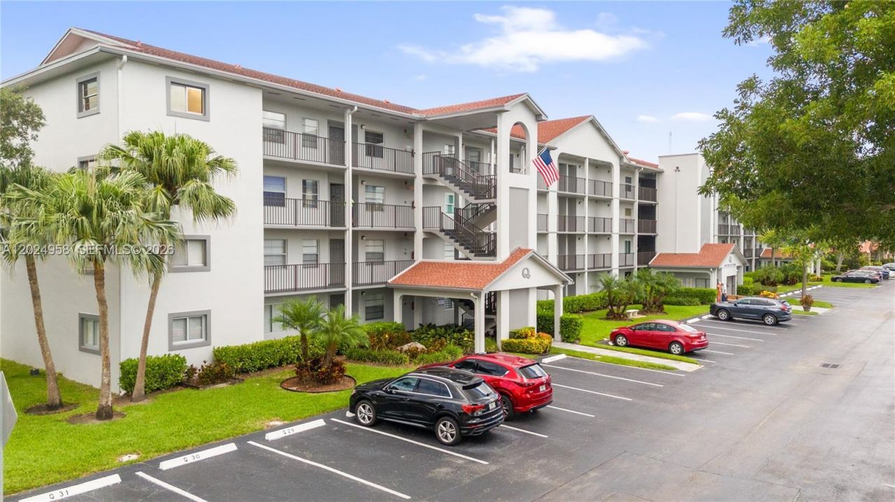 1400 SW 124th Ter , Unit 109Q, Pembroke Pines, FL 33027 Photo
