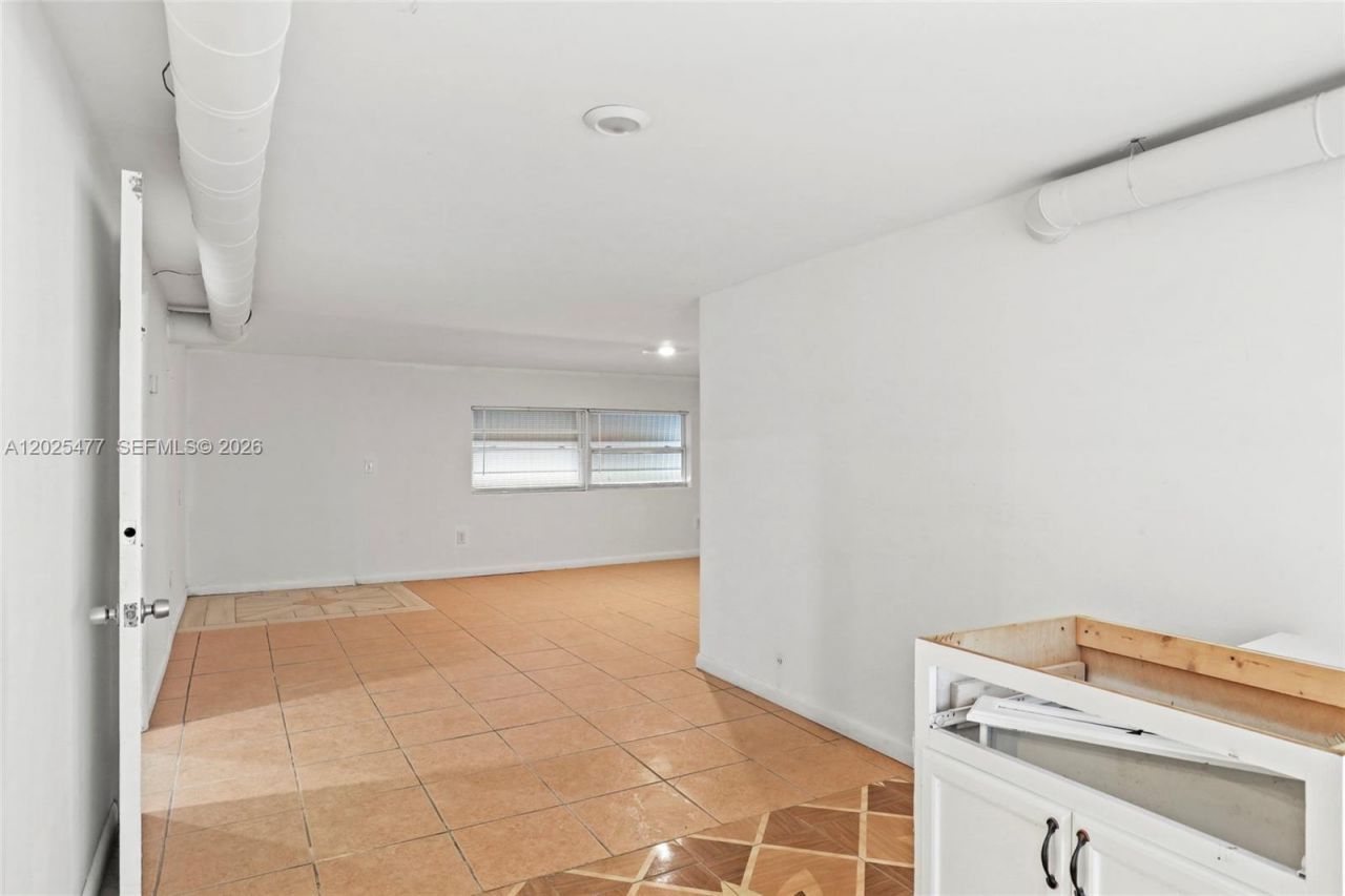 310 E Olive Ave , Port Saint Lucie, FL 34952 Photo
