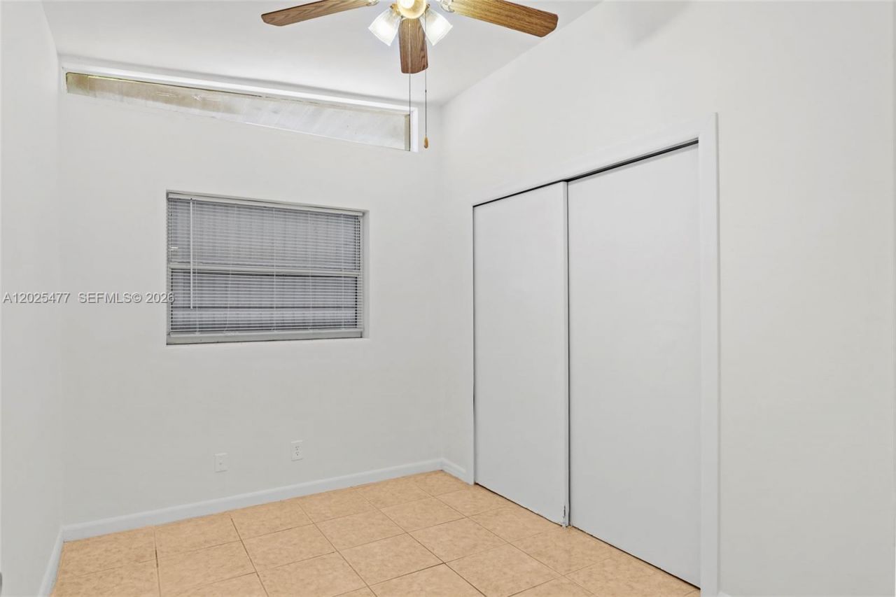 310 E Olive Ave , Port Saint Lucie, FL 34952 Photo